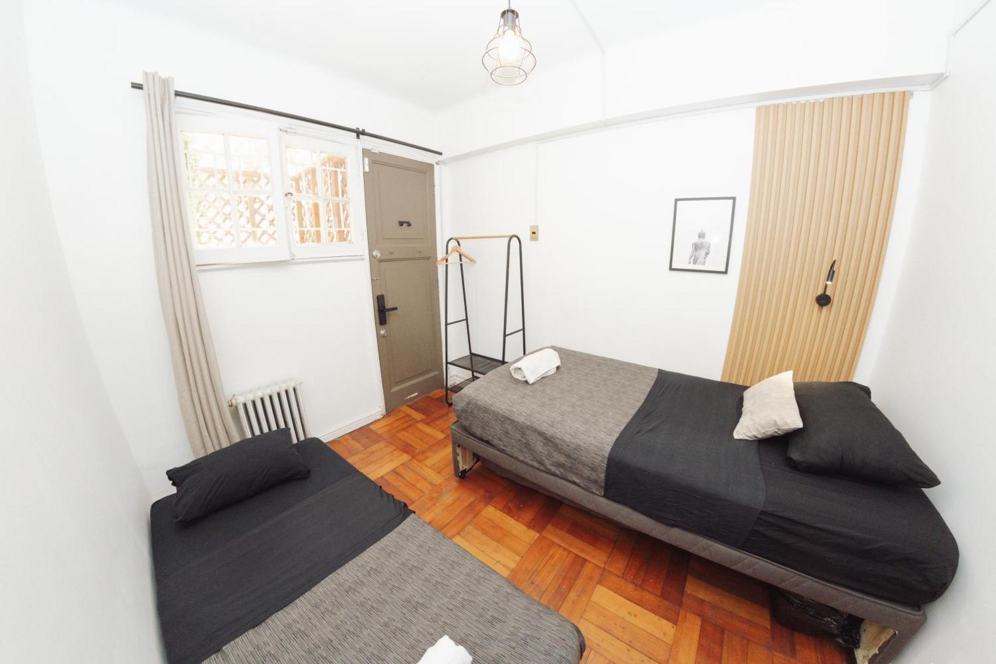 Yogi Hostels サンティアゴ エクステリア 写真